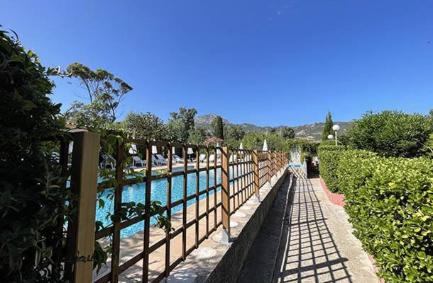 Le Rateau Bavoir Calvi  Luaran gambar